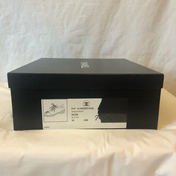 Chanel black leather sneakers # 94669 authentic in original box with dust bag - Picture 11 of 11